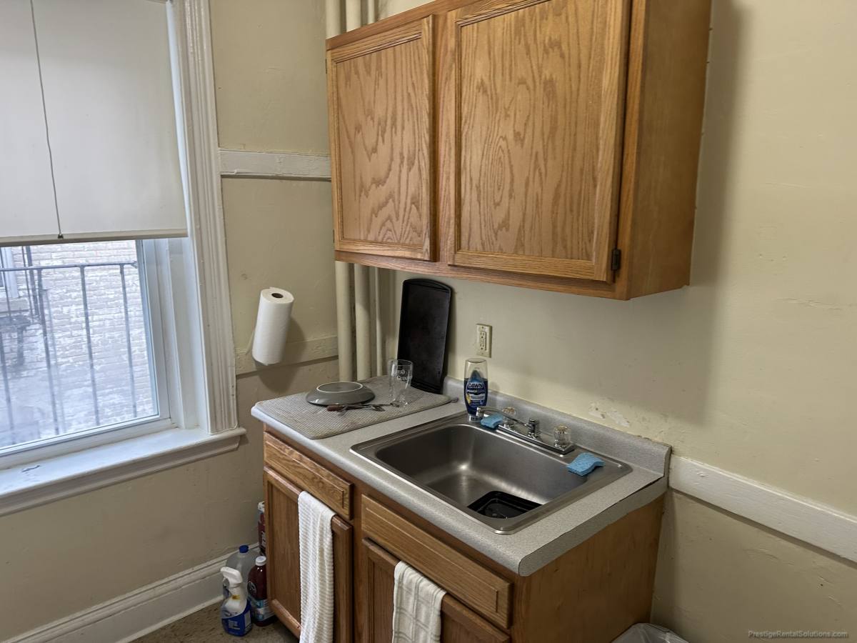 Apartment for rent at 91 Gordon St #8, Brighton, MA 02135