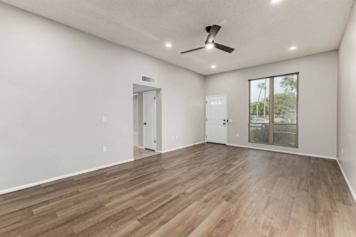 Condo for rent at 13066 N 100th Dr, Sun City, AZ 85351