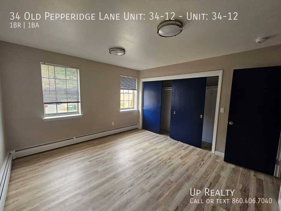 Apartment for rent at 34 Old Pepperidge Lane #34-12, Wethersfield, CT 06109