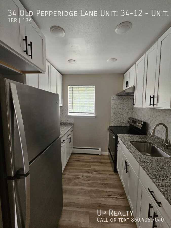 Apartment for rent at 34 Old Pepperidge Lane #34-12, Wethersfield, CT 06109