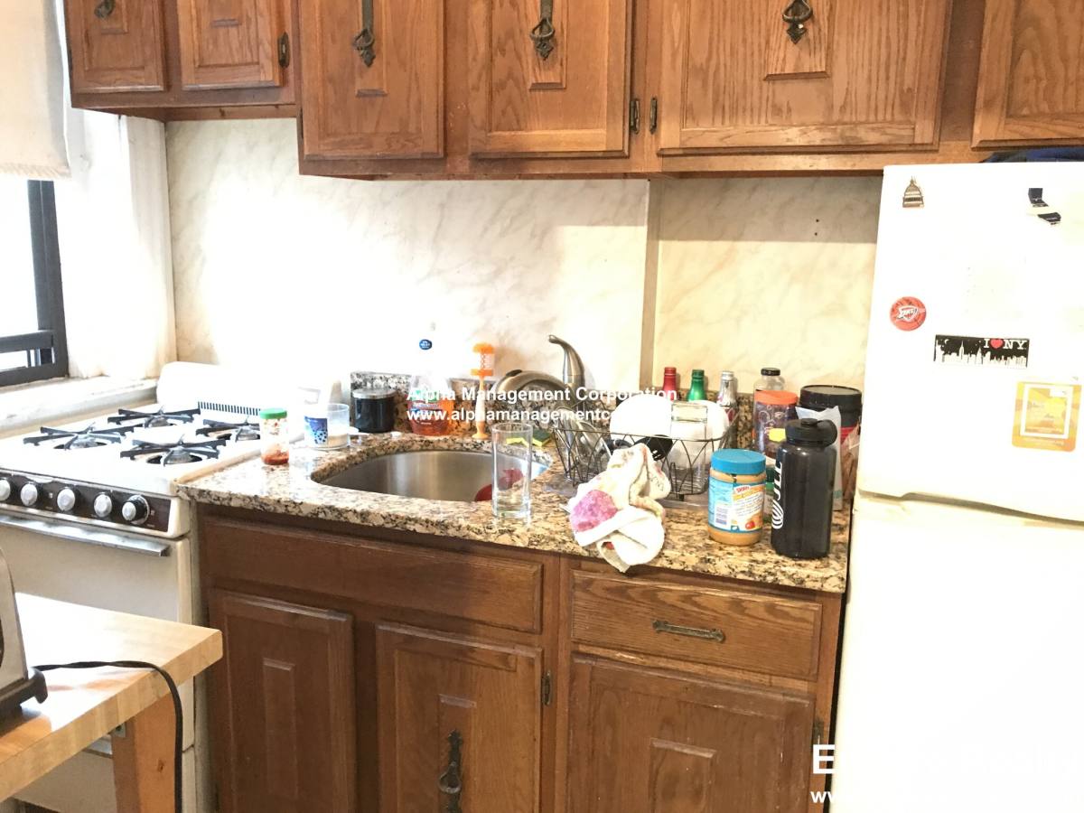 Apartment for rent at 17-19 Washington St #406, Malden, MA 02148