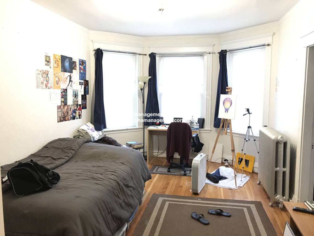 Apartment for rent at 17-19 Washington St #406, Malden, MA 02148