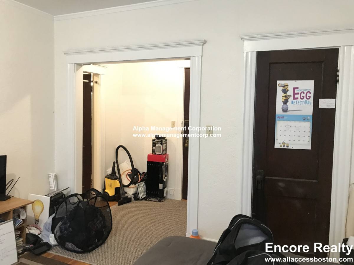 Apartment for rent at 17-19 Washington St #406, Malden, MA 02148