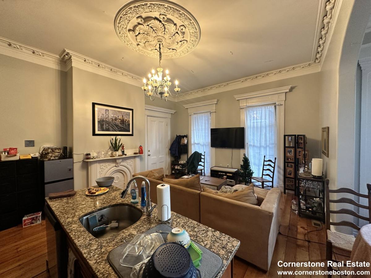 Apartment for rent at 135 Hillside #1, Roxbury Crossing, MA 02120