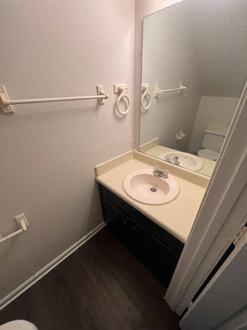 Apartment for rent at 369-371 Freeport Dr, Lawrenceville, GA 30046