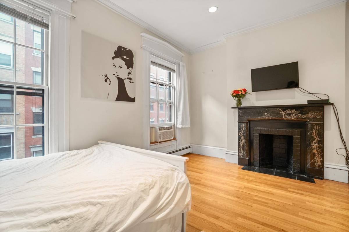 Apartment for rent at 44 Irving St #2, Boston, MA 02114