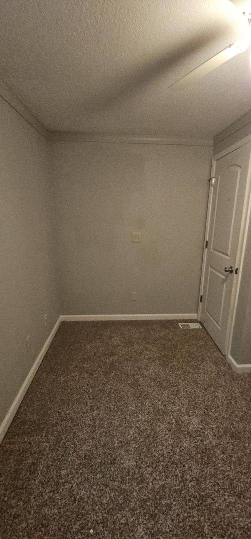 House for rent at 615 Harper Ave, Decatur, IL 62526