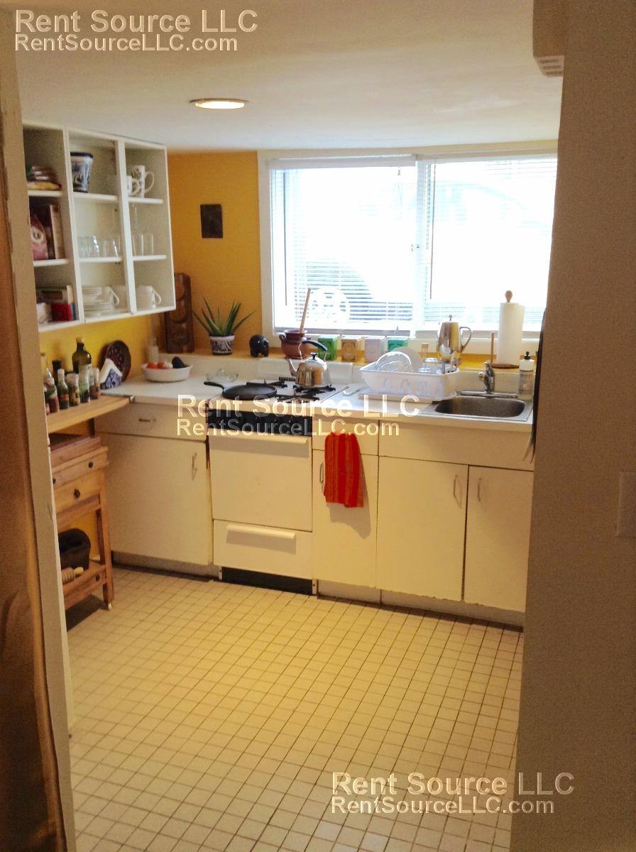 Apartment for rent at 2B Hingham St, Cambridge, MA 02138