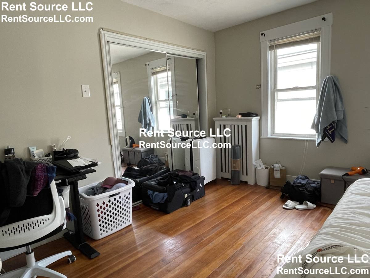 Apartment for rent at 46 Frederick Ave #2, Medford, MA 02155