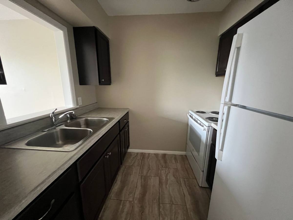 Apartment for rent at 2440 Fairfield Ave, Fort Wayne, IN 46807