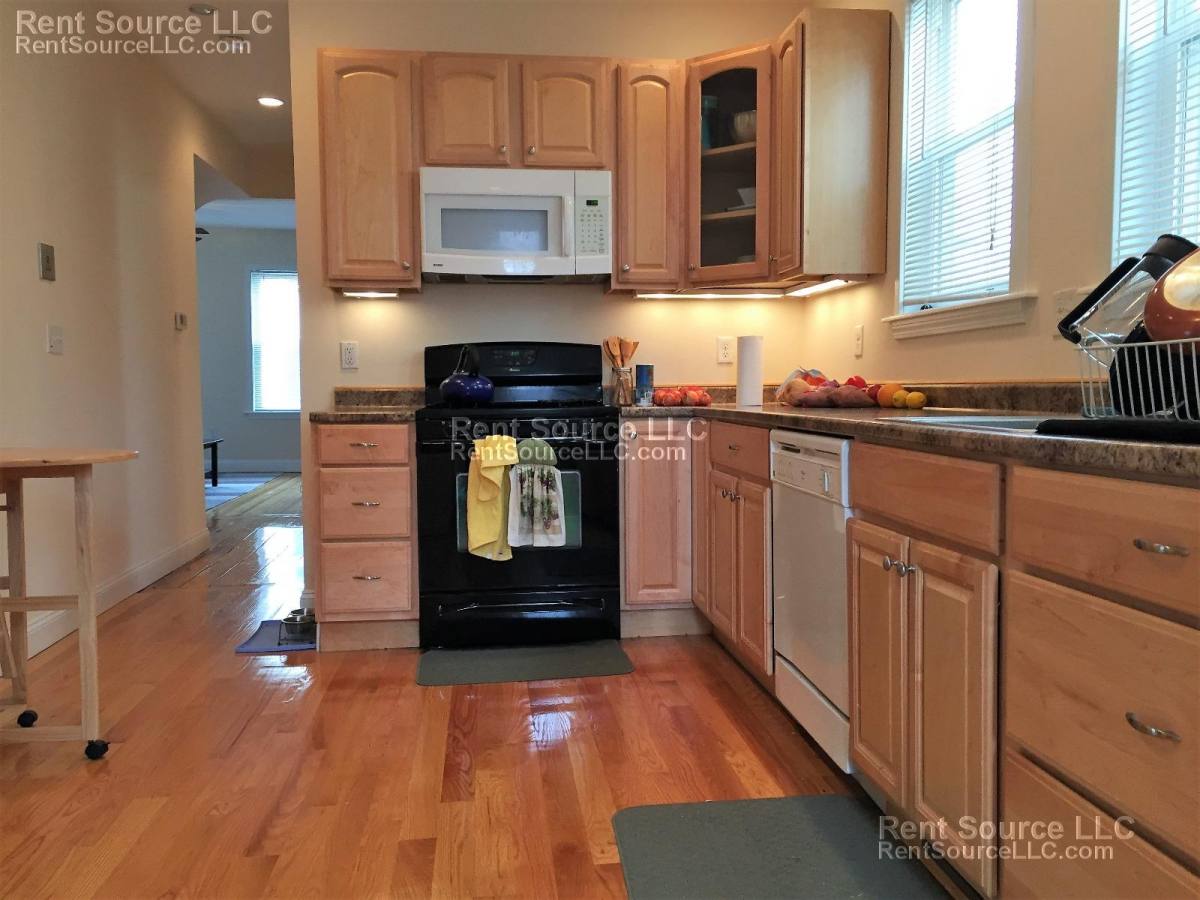 Apartment for rent at 20 Radcliffe Rd #1, Somerville, MA 02145