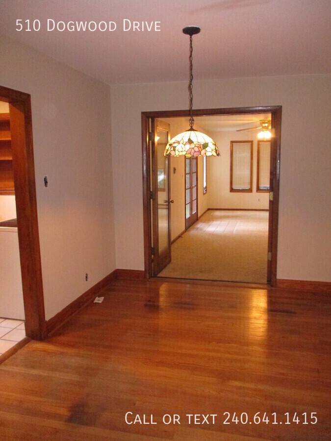 House for rent at 510 Dogwood Dr, Glen Burnie, MD 21061