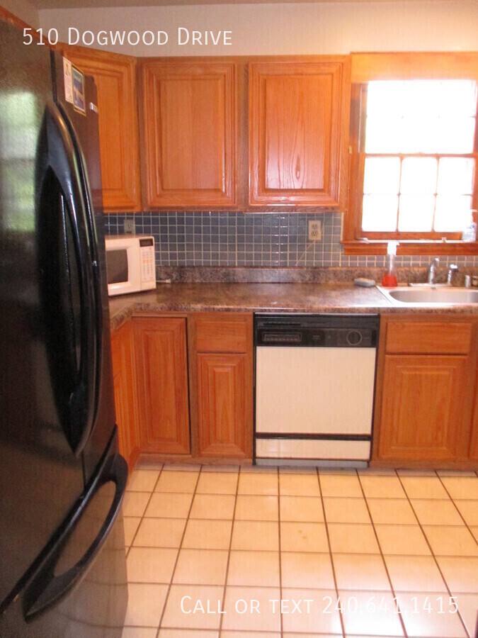House for rent at 510 Dogwood Dr, Glen Burnie, MD 21061