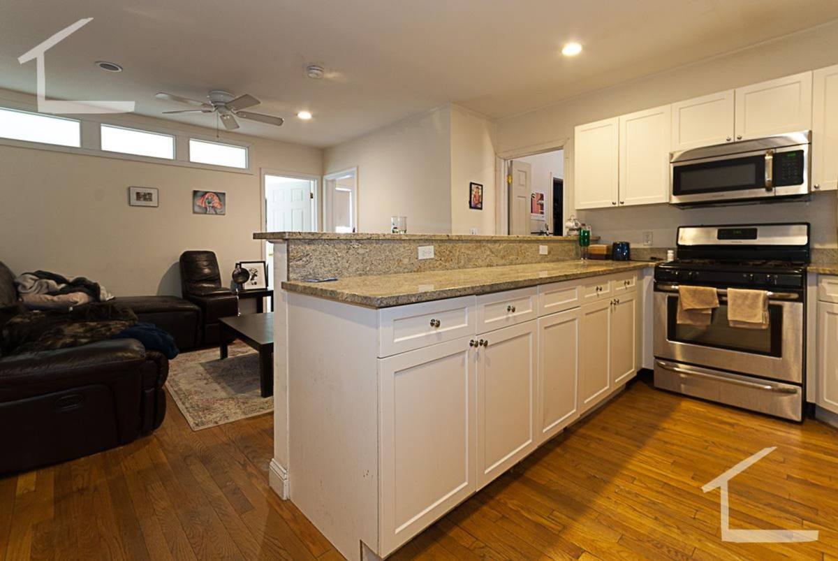 Apartment for rent at 314 Saint Paul #4R, Brookline, MA 02446