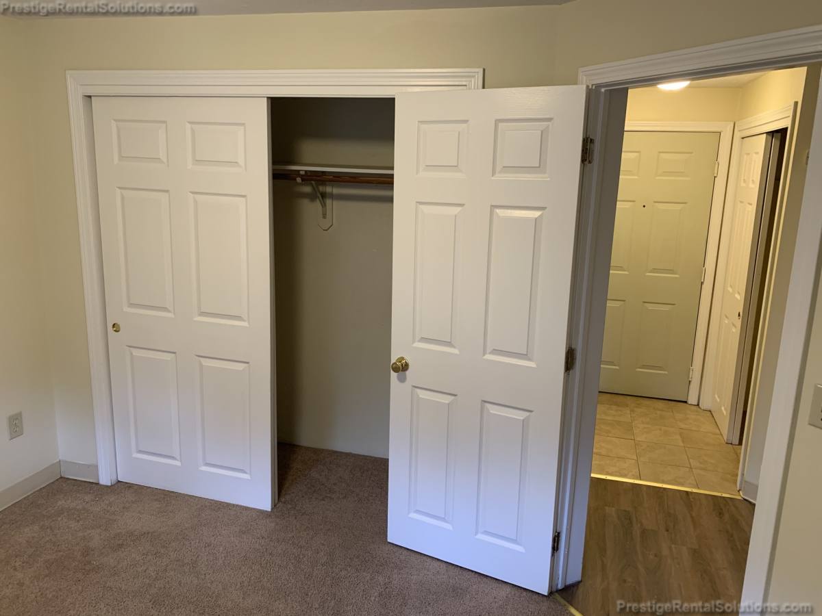 Apartment for rent at 15 Blossom St #2, Leominster, MA 01453