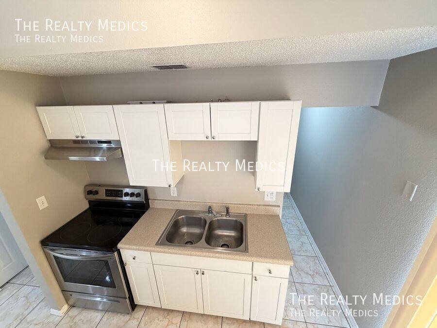 House for rent at 821 Moongate Terrace, Deltona, FL 32725