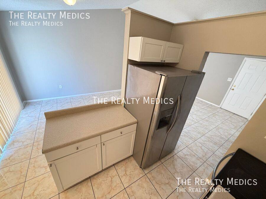 House for rent at 821 Moongate Terrace, Deltona, FL 32725