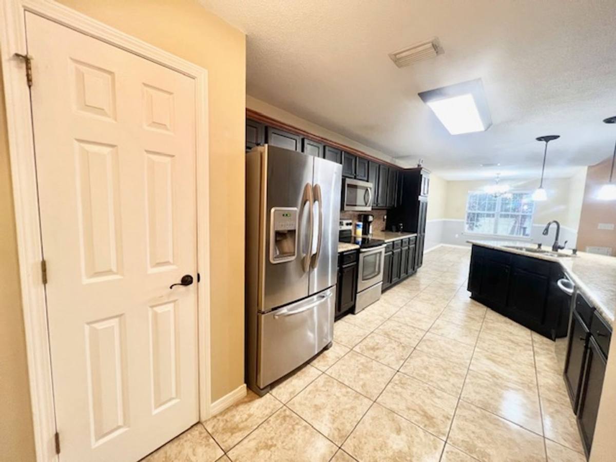 House for rent at 655 County Line Rd, Niceville, FL 32578