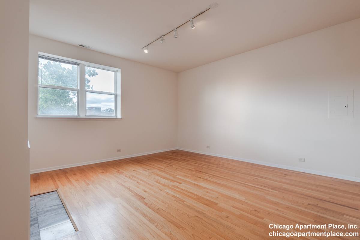 Apartment for rent at 3257 N Sheffield #301, Chicago, IL 60657