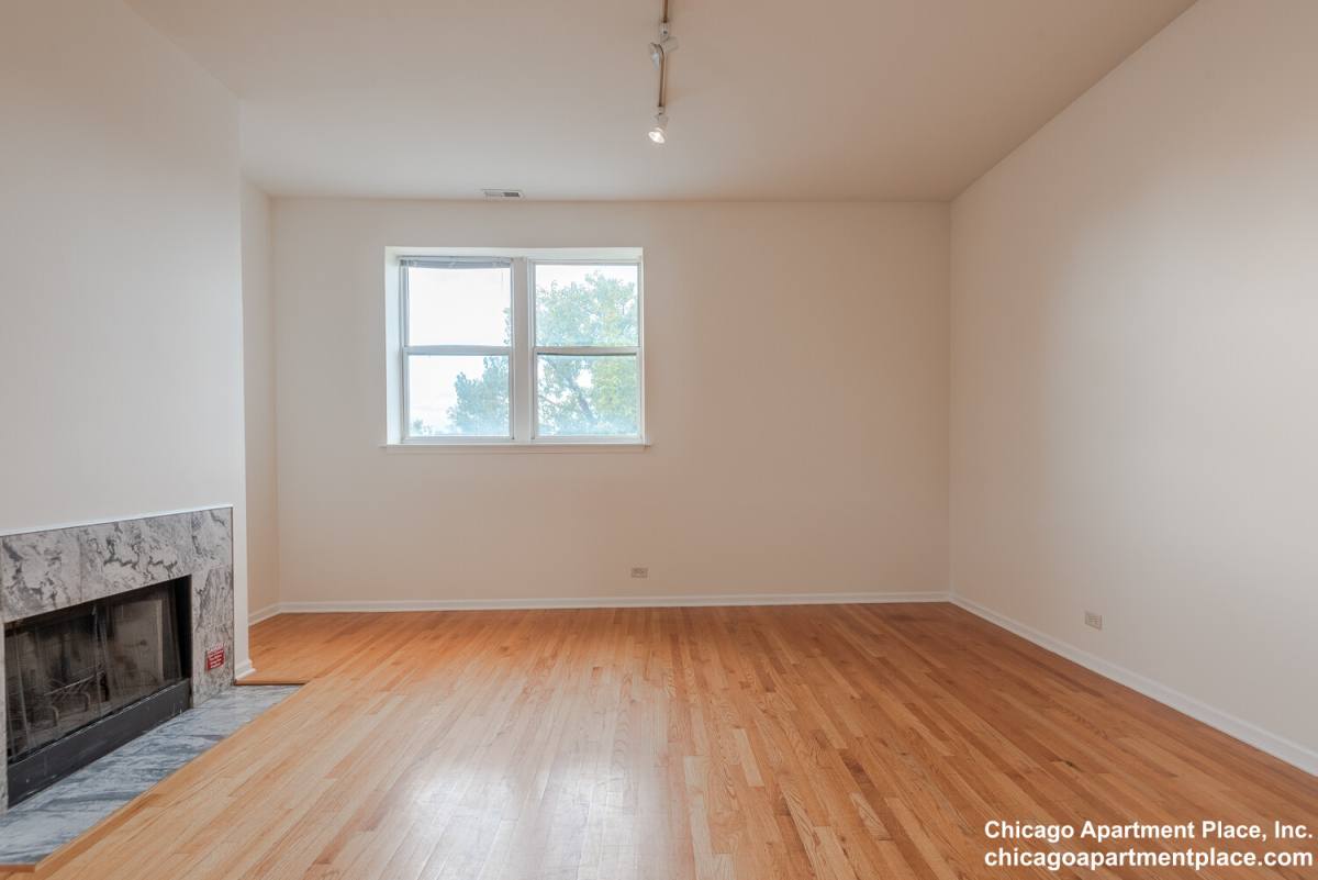 Apartment for rent at 3257 N Sheffield #301, Chicago, IL 60657
