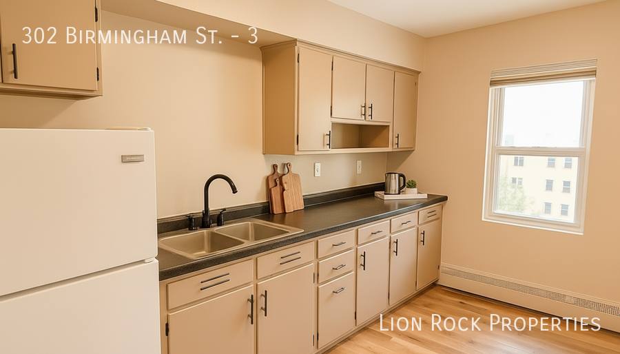 Apartment for rent at 302 Birmingham St #3, Saint Paul, MN 55106