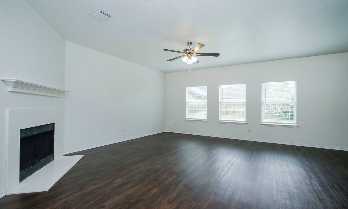 House for rent at 20102 Glacier Falls Dr, Tomball, TX 77375