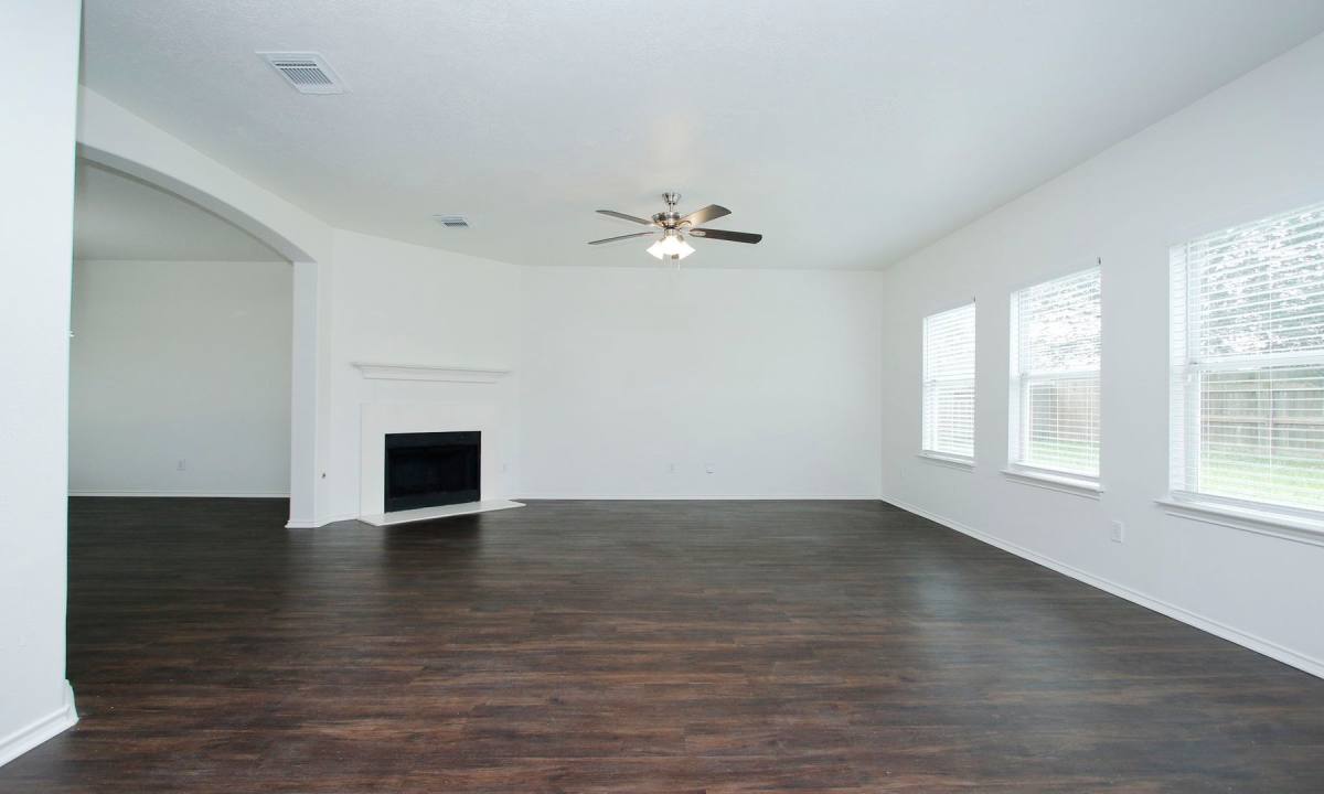 House for rent at 20102 Glacier Falls Dr, Tomball, TX 77375