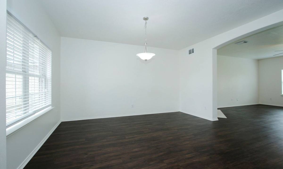 House for rent at 20102 Glacier Falls Dr, Tomball, TX 77375