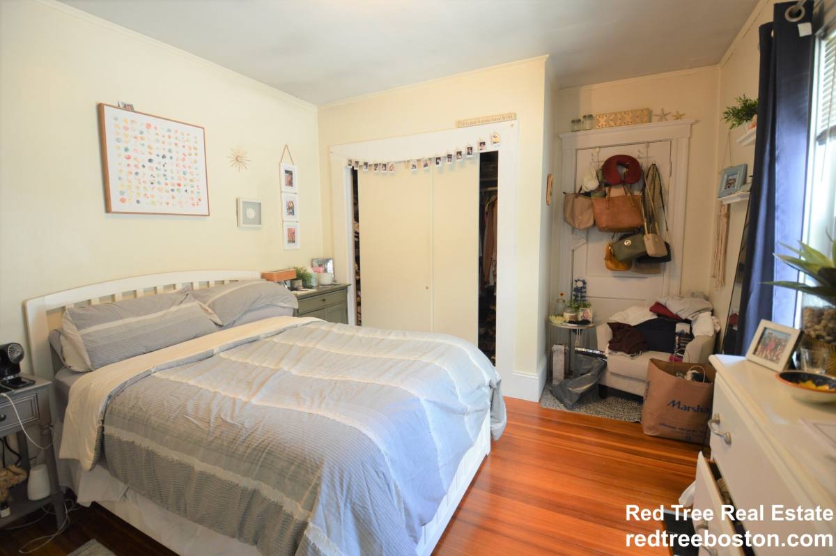 Apartment for rent at 18 Hunnewell Ave #2, Brighton, MA 02135