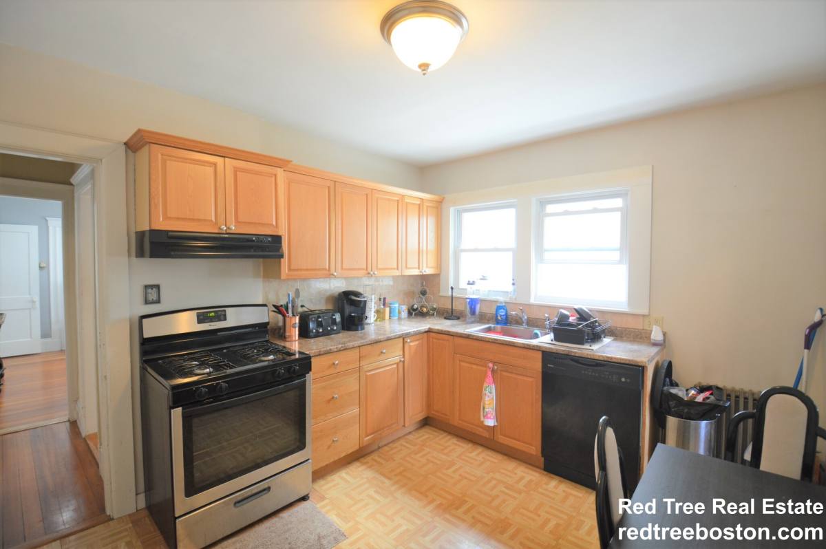 Apartment for rent at 18 Hunnewell Ave #2, Brighton, MA 02135
