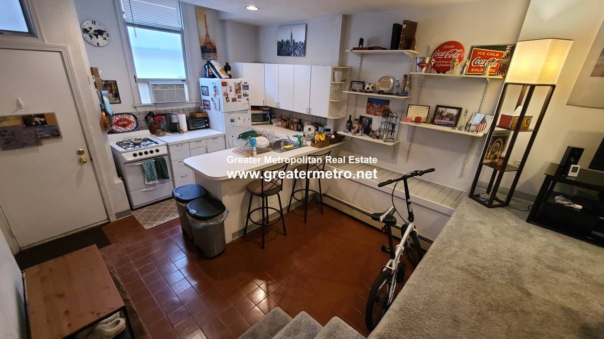 Apartment for rent at 207 Salem St #1A, Boston, MA 02113