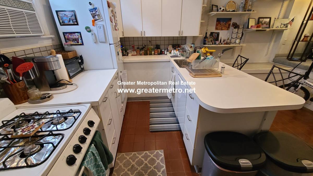 Apartment for rent at 207 Salem St #1A, Boston, MA 02113