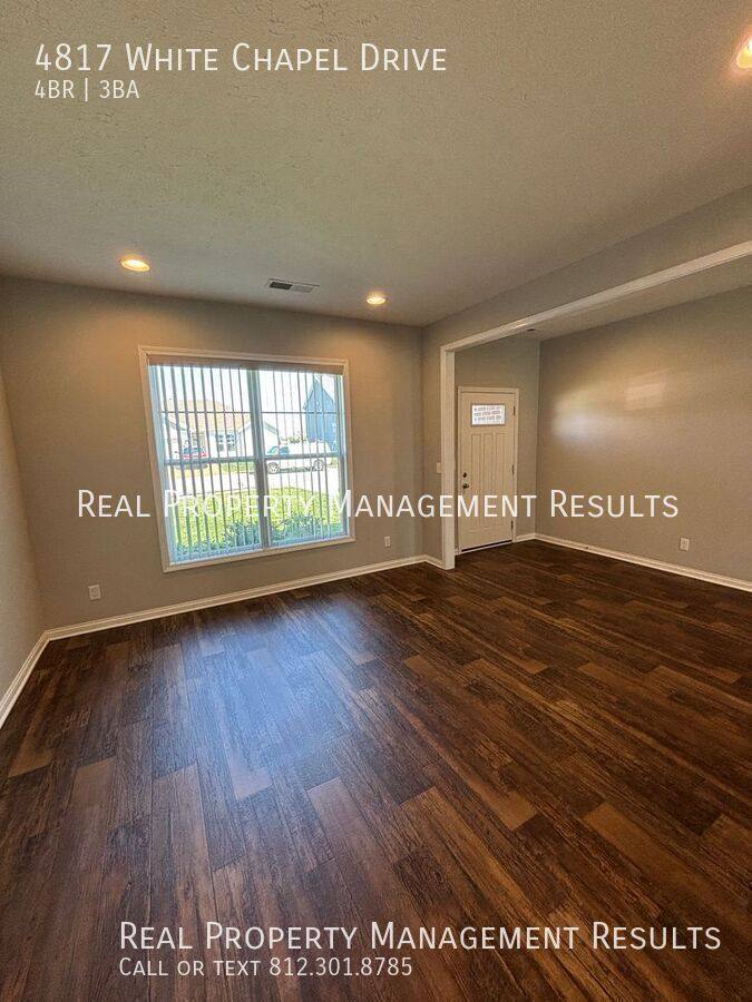 House for rent at 4817 White Chapel Dr, Newburgh, IN 47630