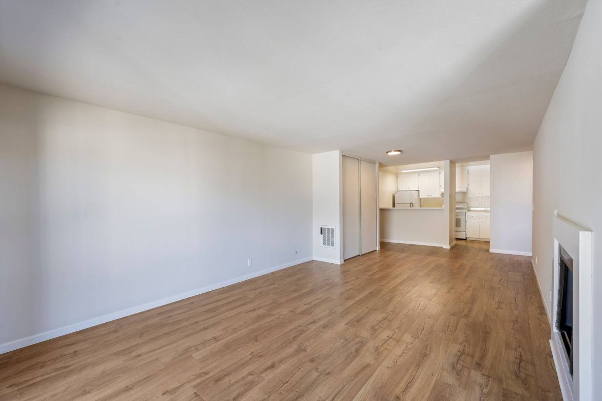 Apartment for rent at 475 Weldon Ave, Oakland, CA 94610