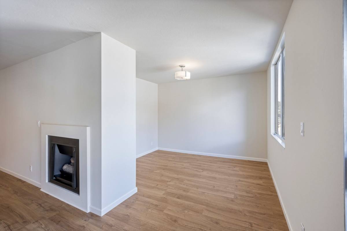 Apartment for rent at 475 Weldon Ave, Oakland, CA 94610