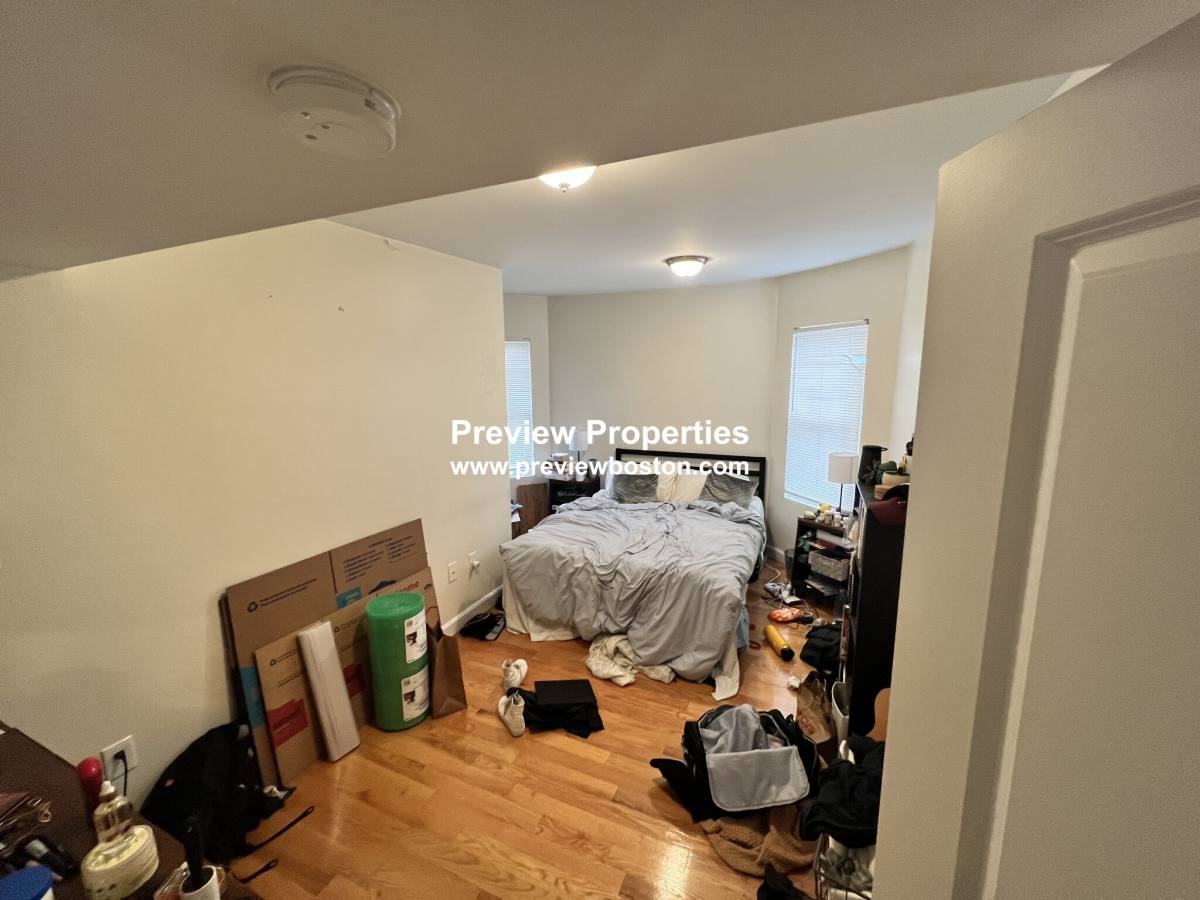 21-23 Weitz St #2P, Allston, MA 02134 - Apartment for Rent - Image 4
