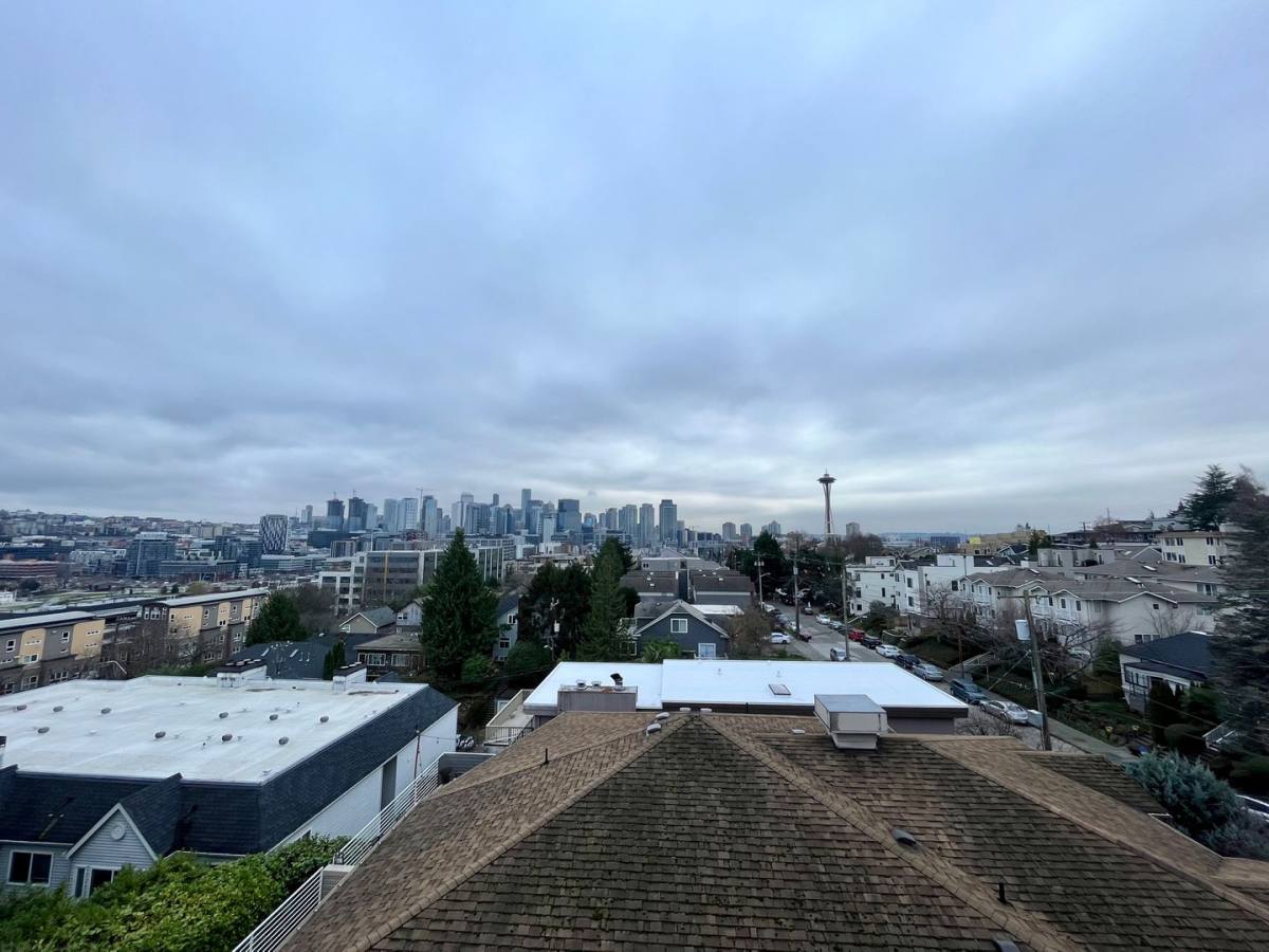 Condo for rent at 1312 6th Ave N #4, Seattle, WA 98109