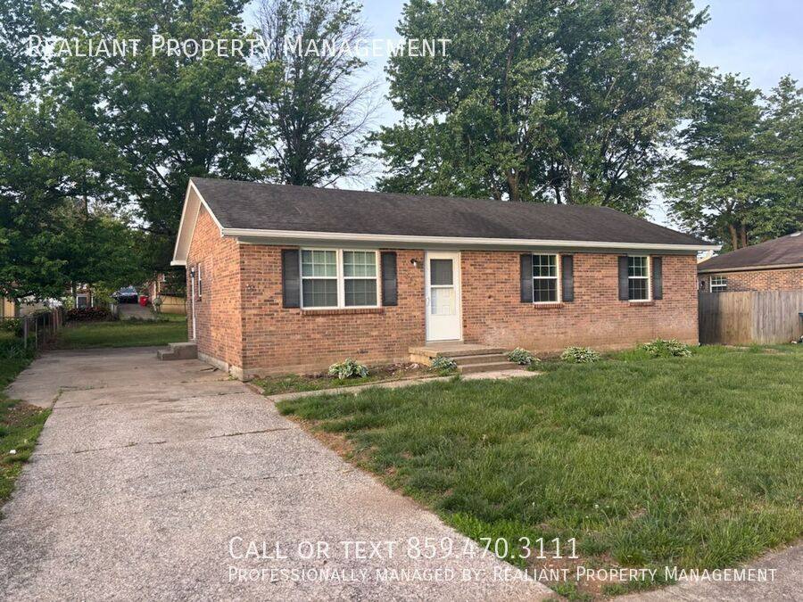 House for rent at 262 Biloxi Dr, Nicholasville, KY 40356