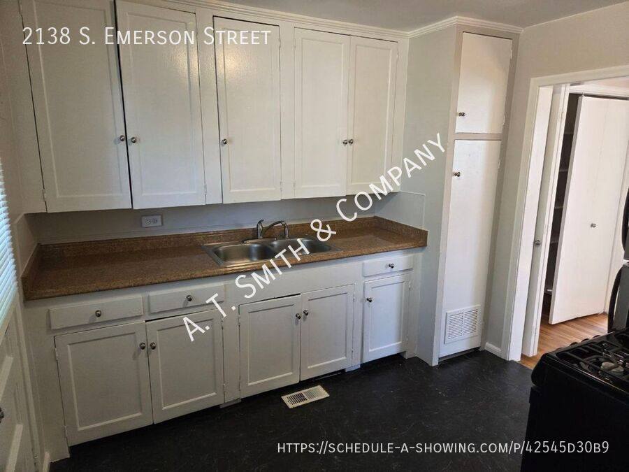 Apartment for rent at 2138 S Emerson St, Denver, CO 80210