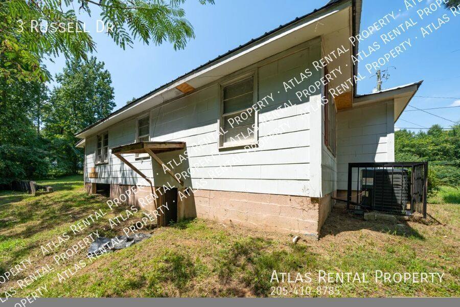 House for rent at 3 Russell Dr, Adamsville, AL 35005