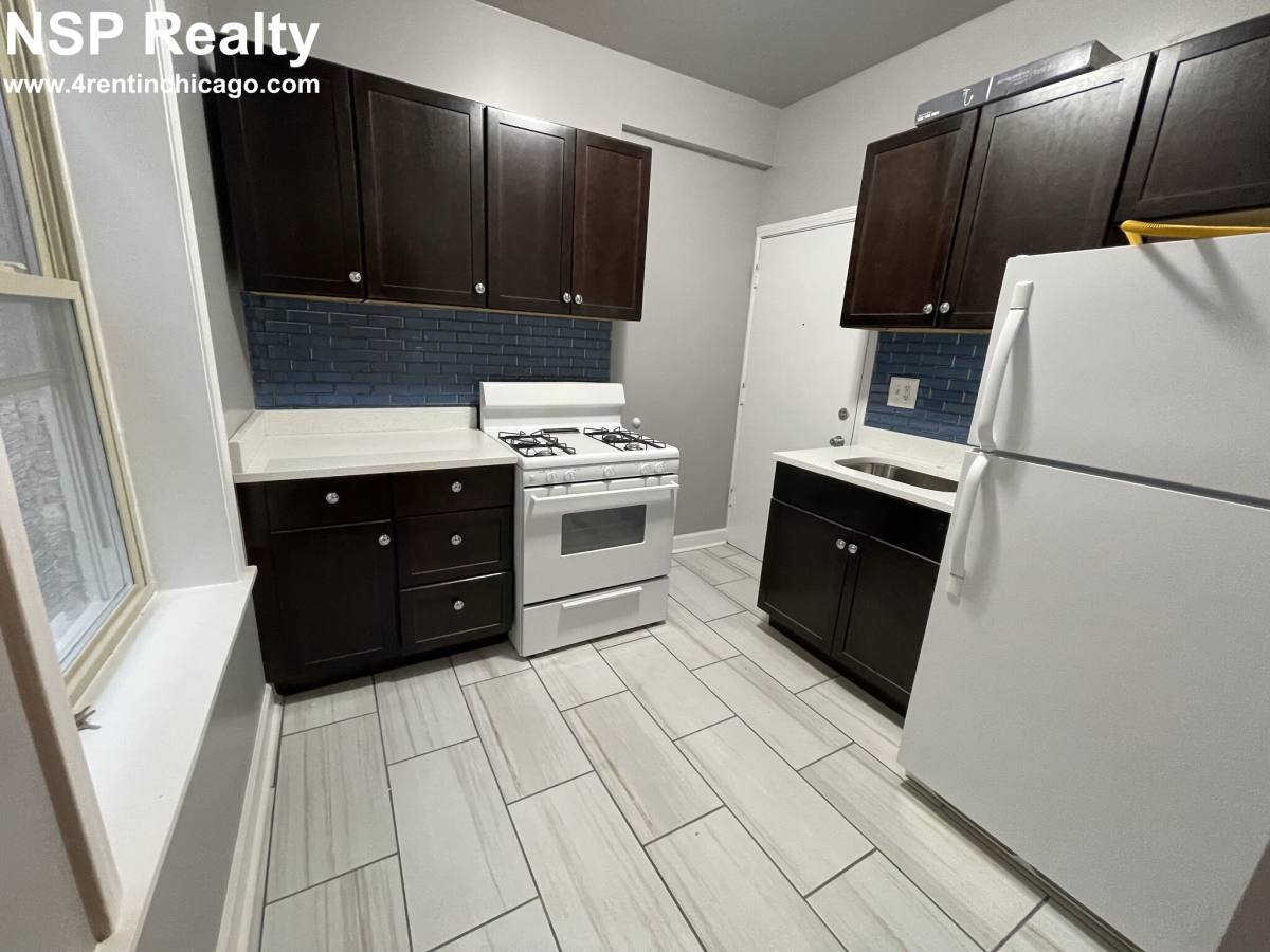 Apartment for rent at 6343 N Magnolia #3C, Chicago, IL 60660