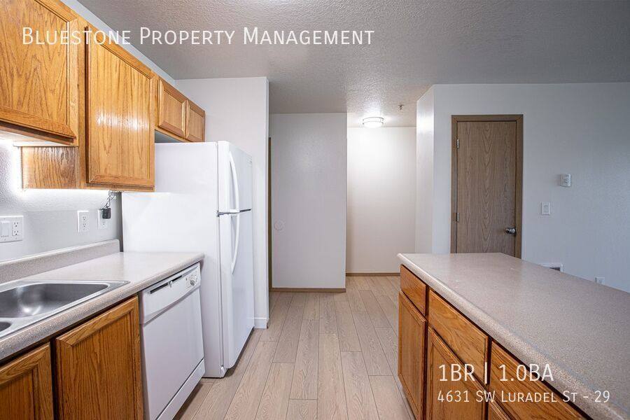 Apartment for rent at 4631 SW Luradel St #29, Portland, OR 97219