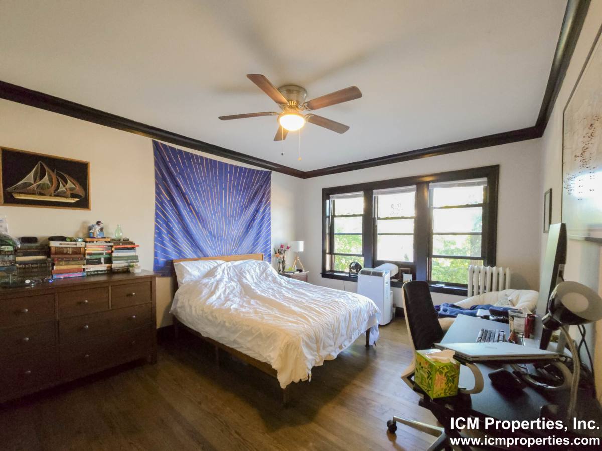 Apartment for rent at 5073 N Wolcott #2, Chicago, IL 60640