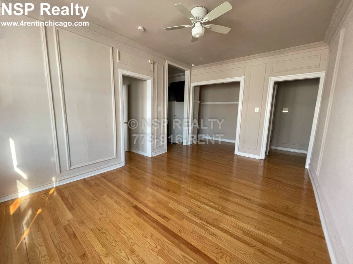 Apartment for rent at 1373 W Estes #1H, Chicago, IL 60626