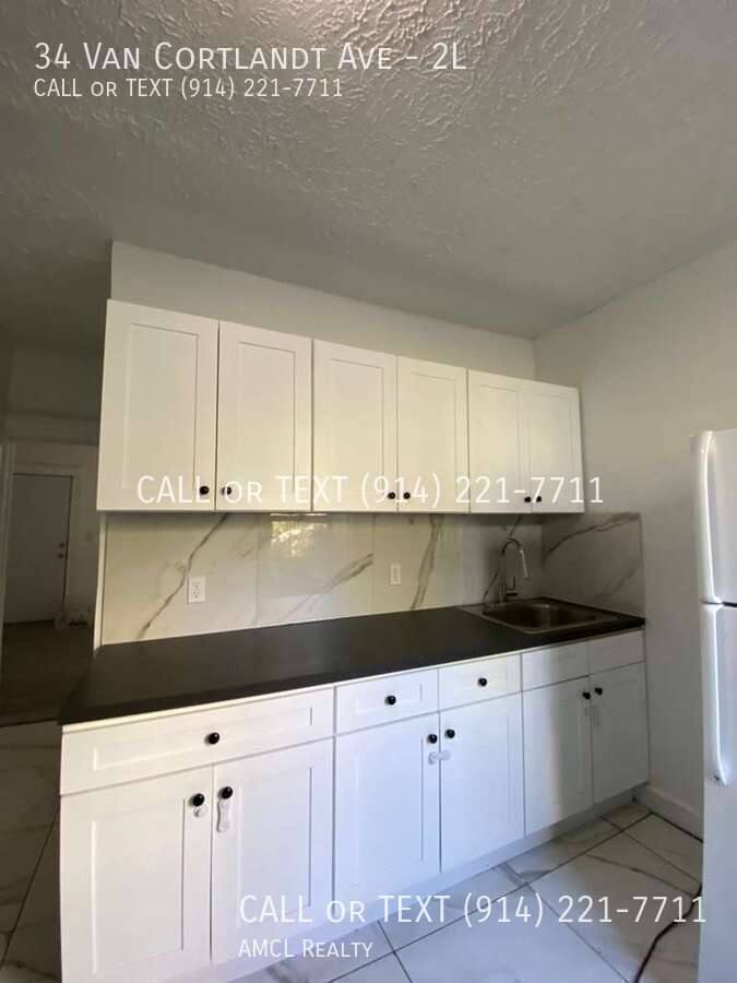 Apartment for rent at 34 Van Cortlandt Ave #2L, Yonkers, NY 10701
