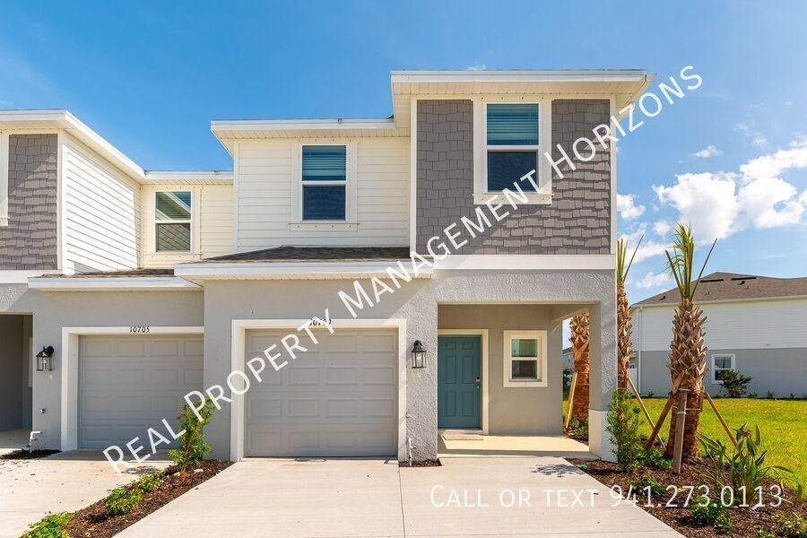 Townhouse for rent at 10709 Eclipse St, Sarasota, FL 34241