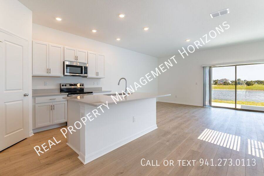 Townhouse for rent at 10709 Eclipse St, Sarasota, FL 34241