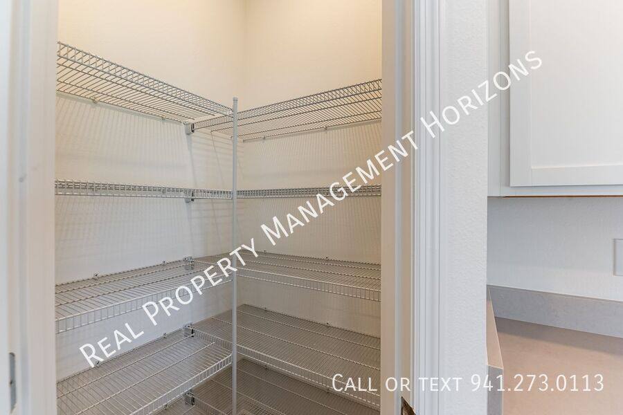 Townhouse for rent at 10709 Eclipse St, Sarasota, FL 34241