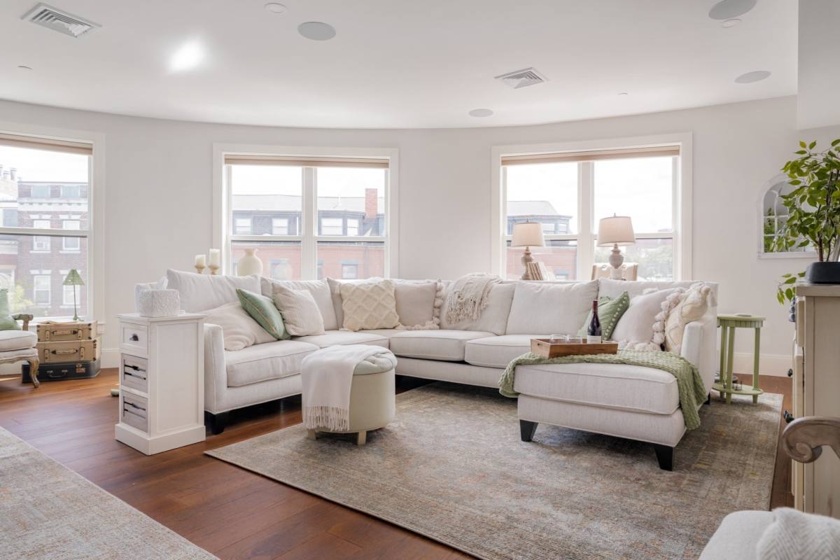 Apartment for rent at 480 W Broadway #9, South Boston, MA 02127