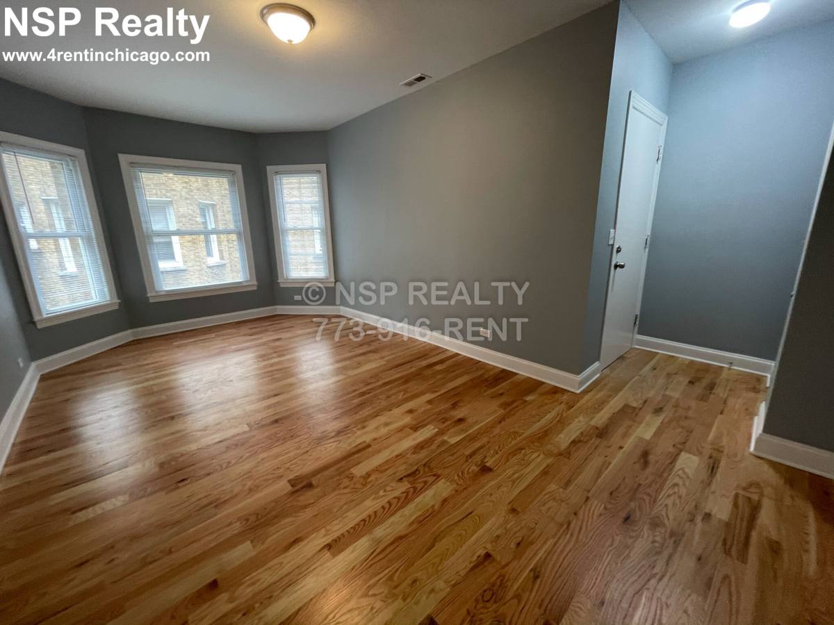 Apartment for rent at 1646 W Pratt #1I, Chicago, IL 60626